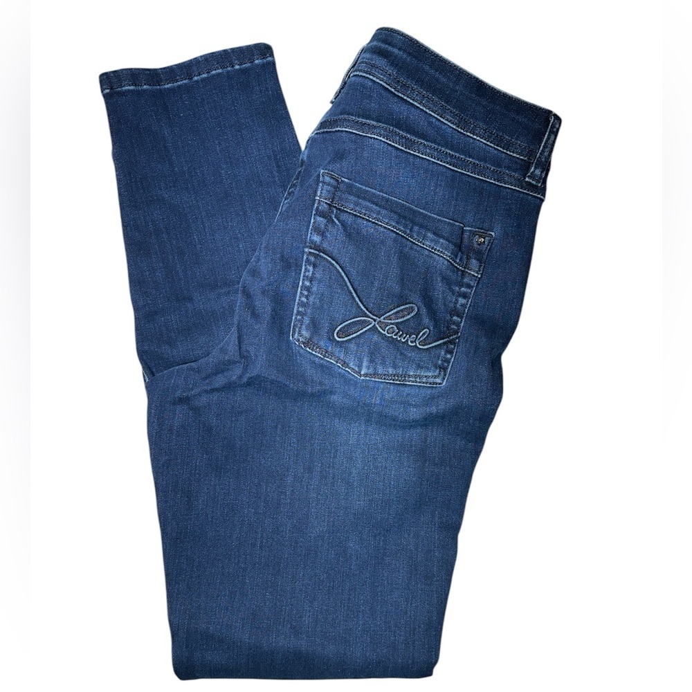 Laurel Lisa Skinny Blue Jeans with Timeless Fit and Everyday Comfort